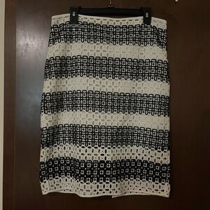 Banana Republic Black & White Skirt